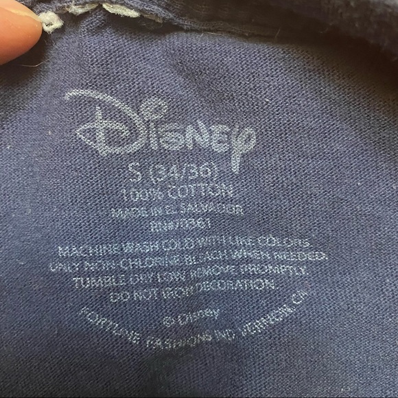 💰3 for $20 - Disney T-Shirt - Picture 4 of 4
